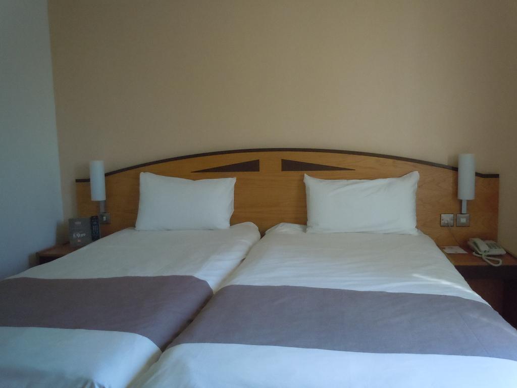 Ibis Wellingborough Exterior foto