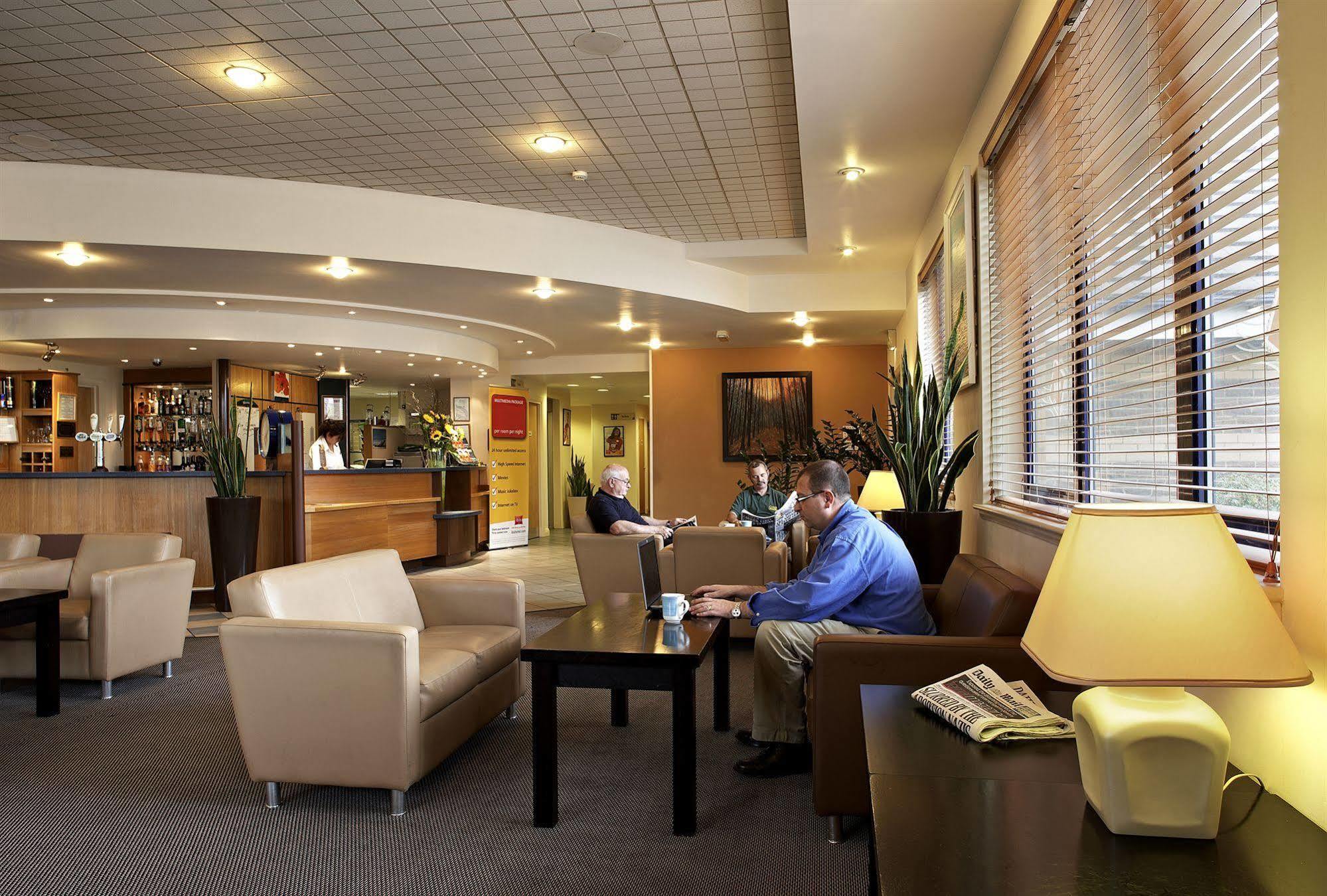 Ibis Wellingborough Exterior foto